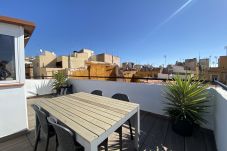 Apartamento en Tarragona - TH125 Apartamento de 2 Habitaciones con Balcón y V
